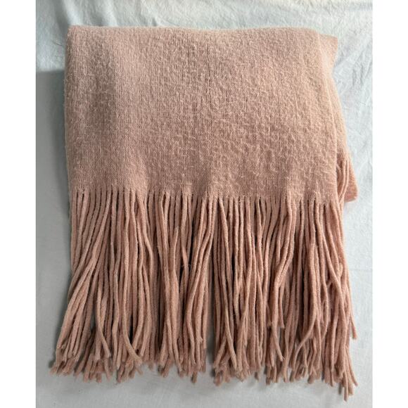 Free People Oversized Scarf Kolby Brushed Fringe Pink Wrap Cozy - Picture 4 of 8